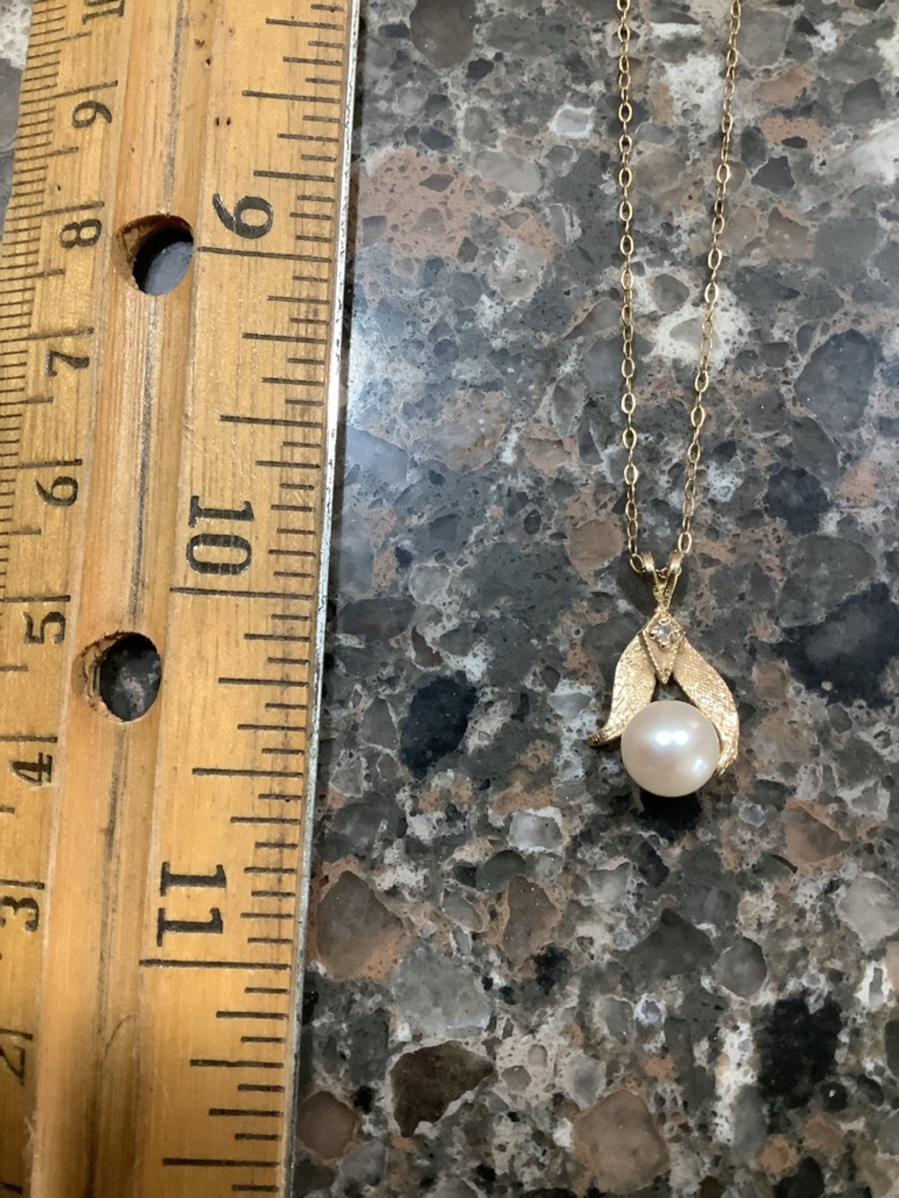 Gold Pearl Teardrop Pendant Necklace - Women Jewelry - Picture 7 of 7